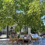 Casa Mora