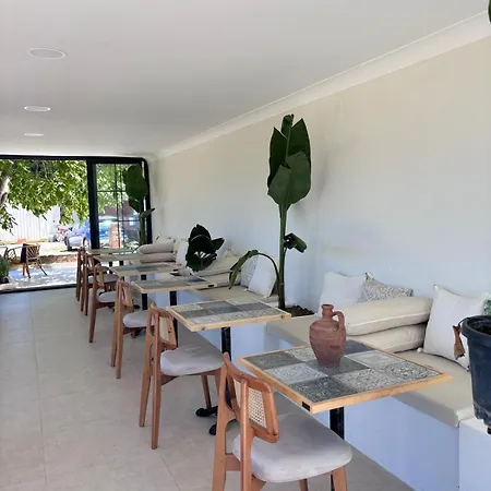 Casa Mora 에드레미트